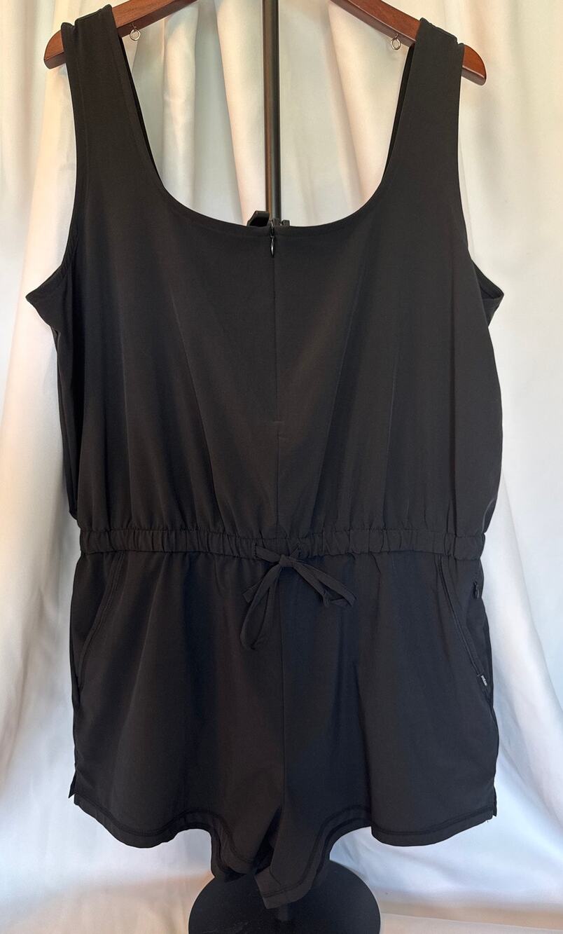 PrAna Railay Romper Women's Black UPF 50+ Zip Front Stretch Adventure Travel EUC